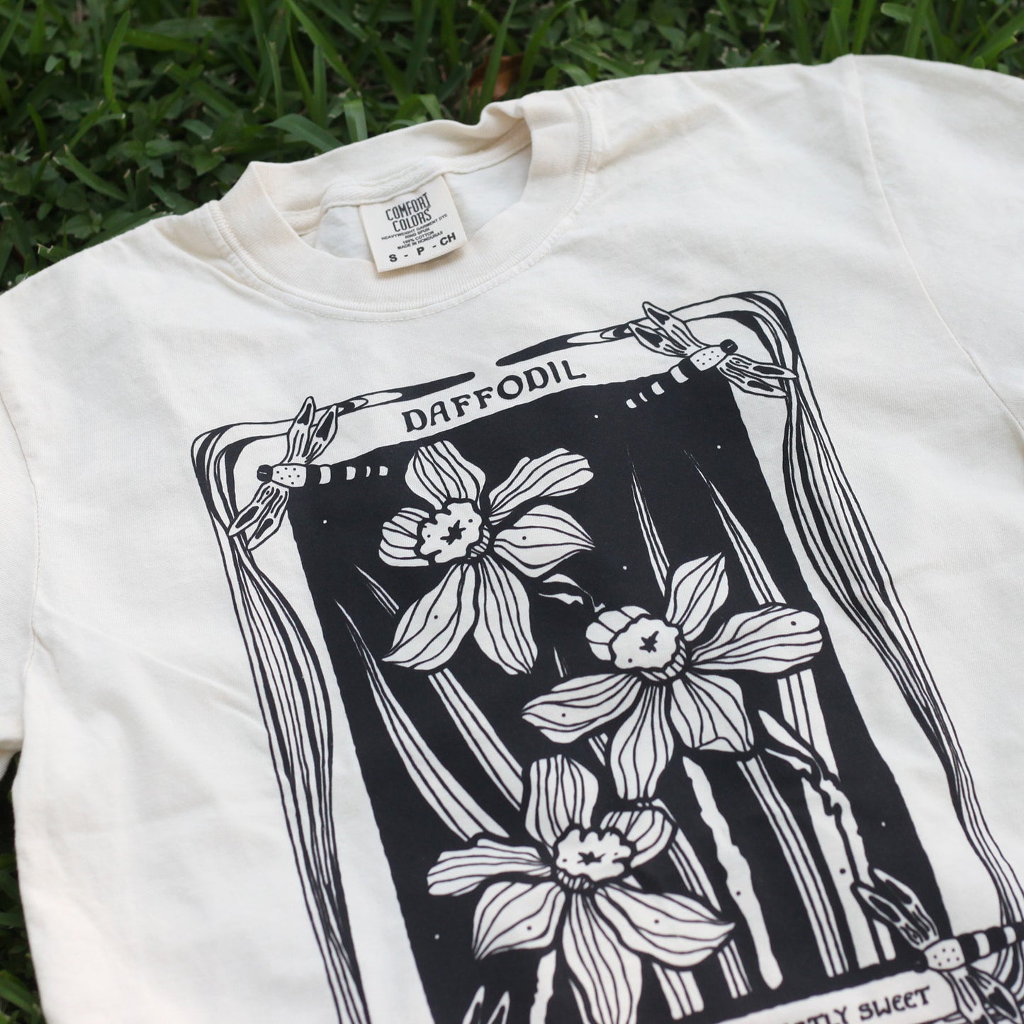 Daffodil Tee
