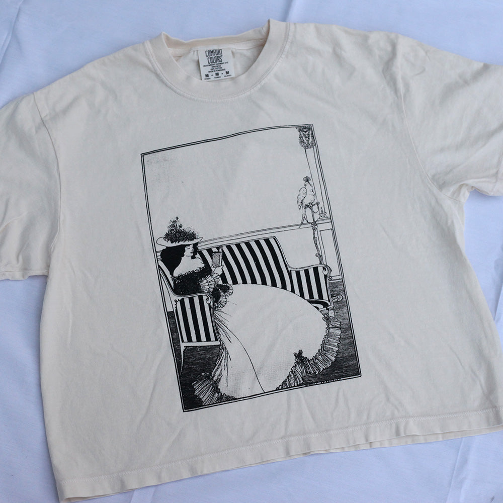 Le Salon Tee Cropped