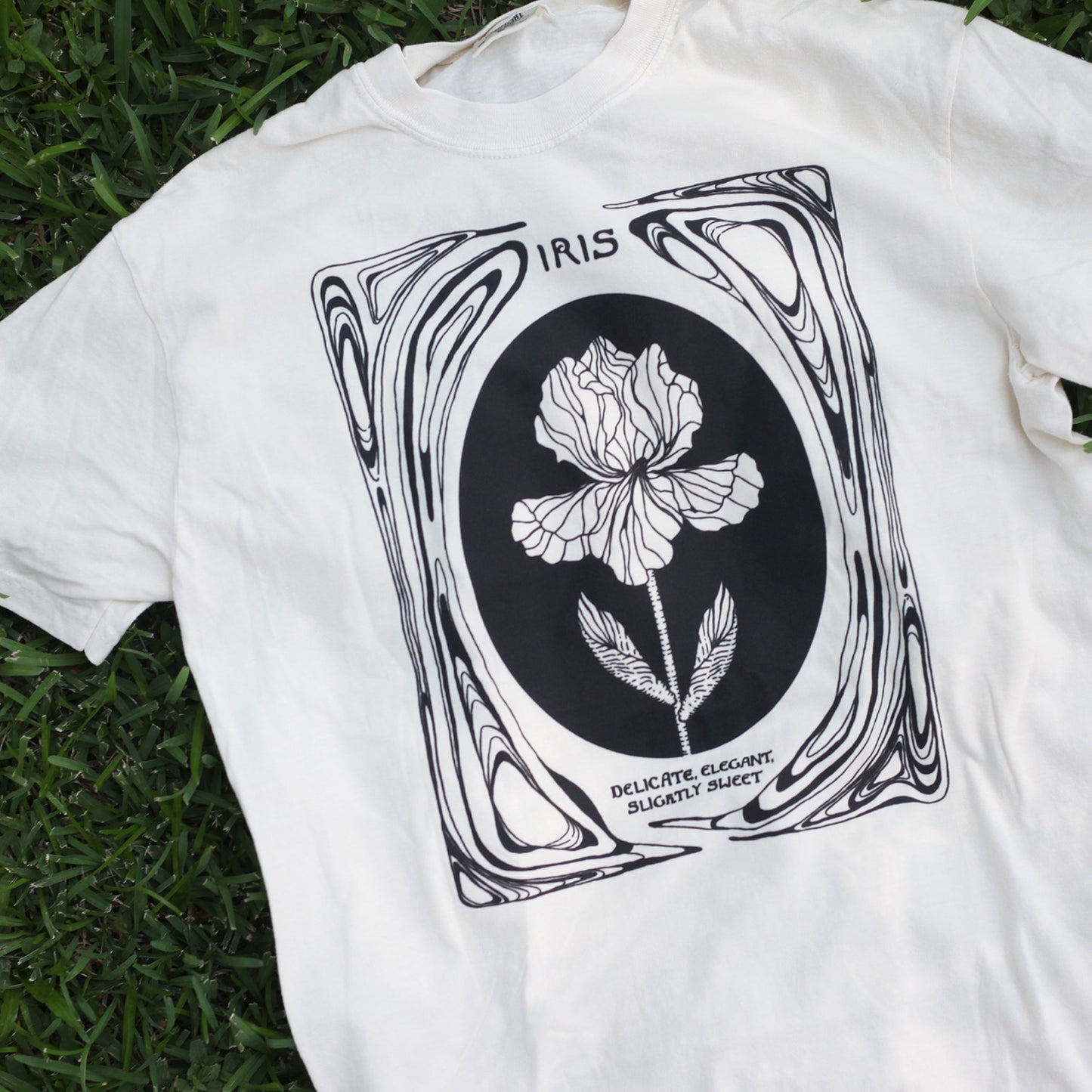 Iris Tee