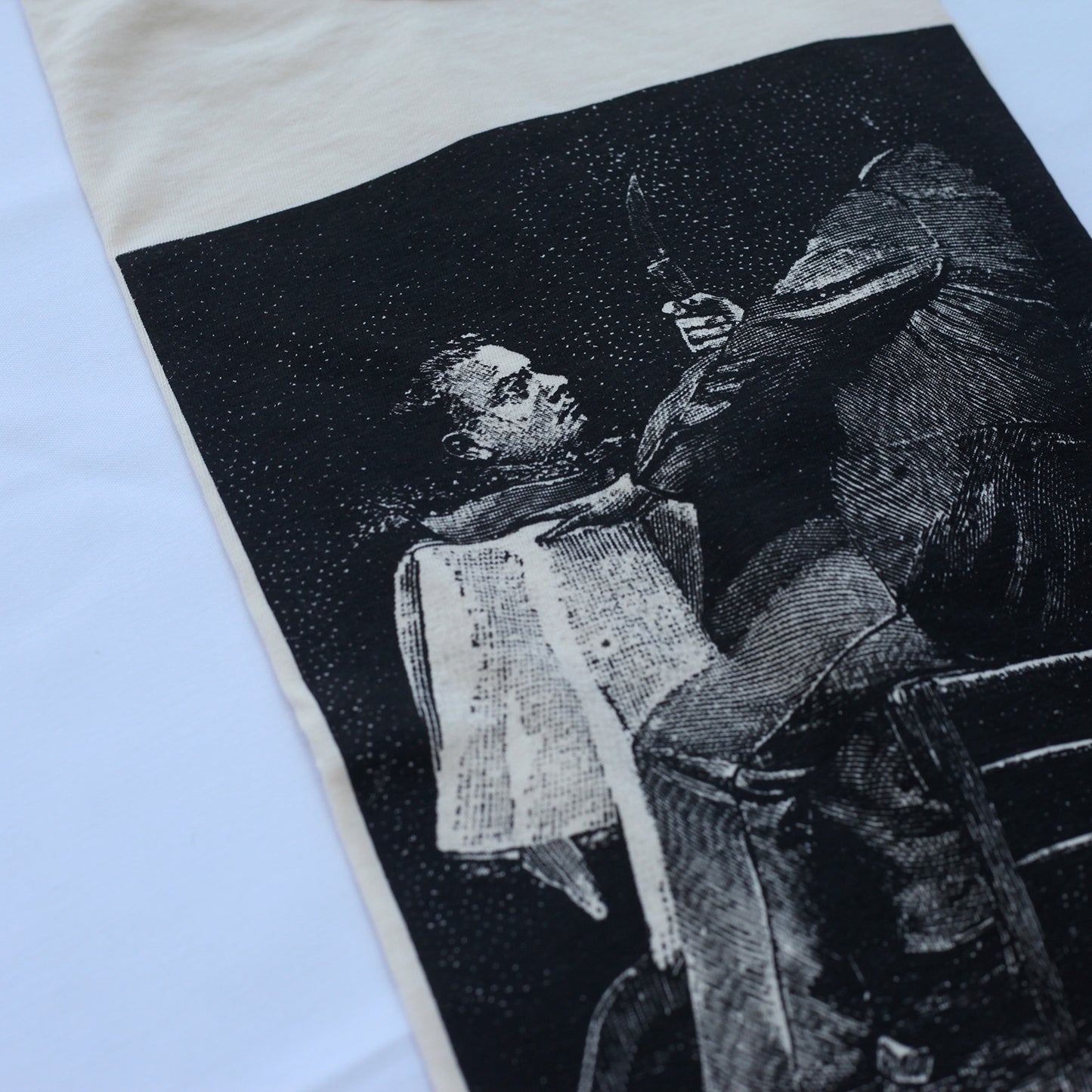 Headless Tee (Ivory)
