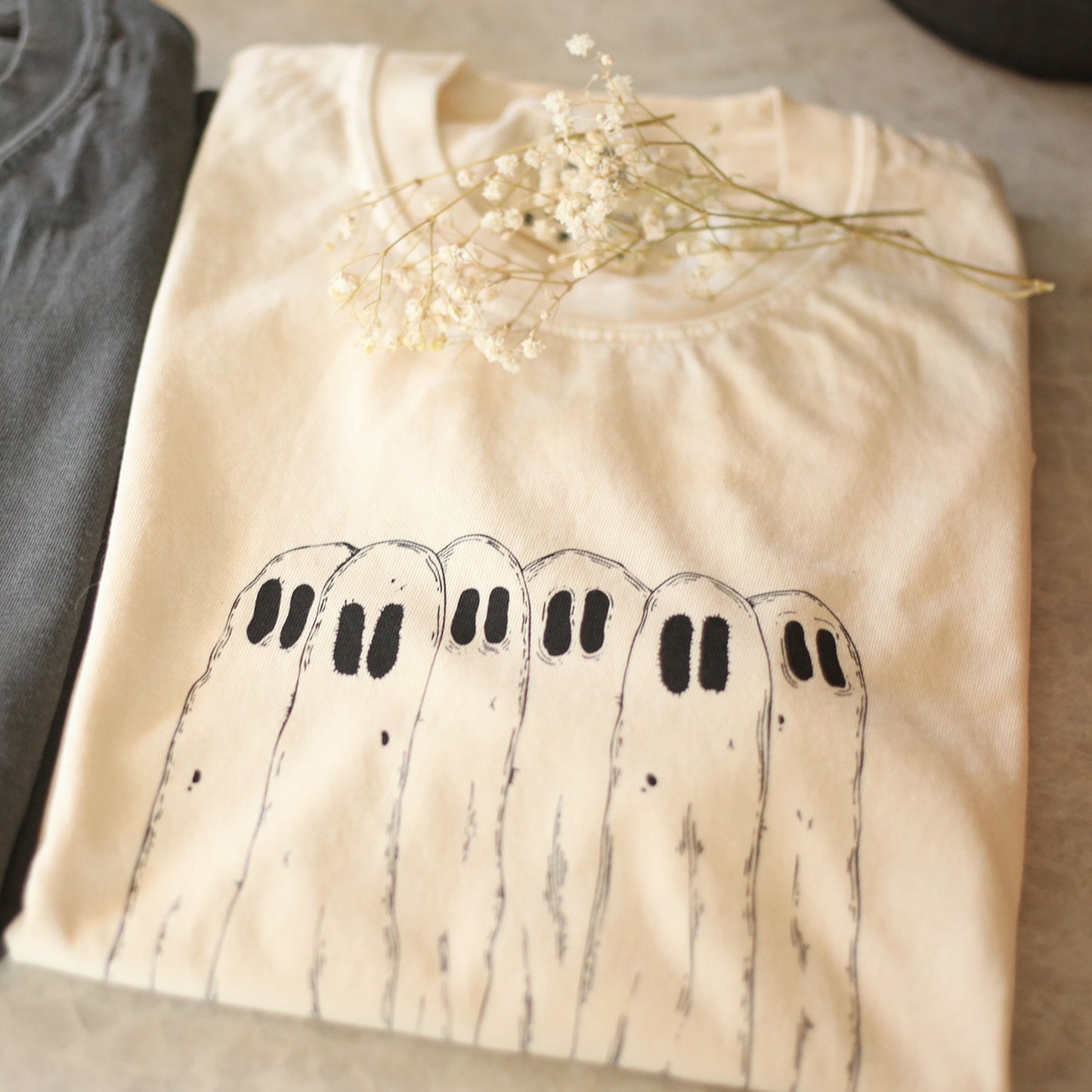 Spooky Ghosts Tee (Ivory)