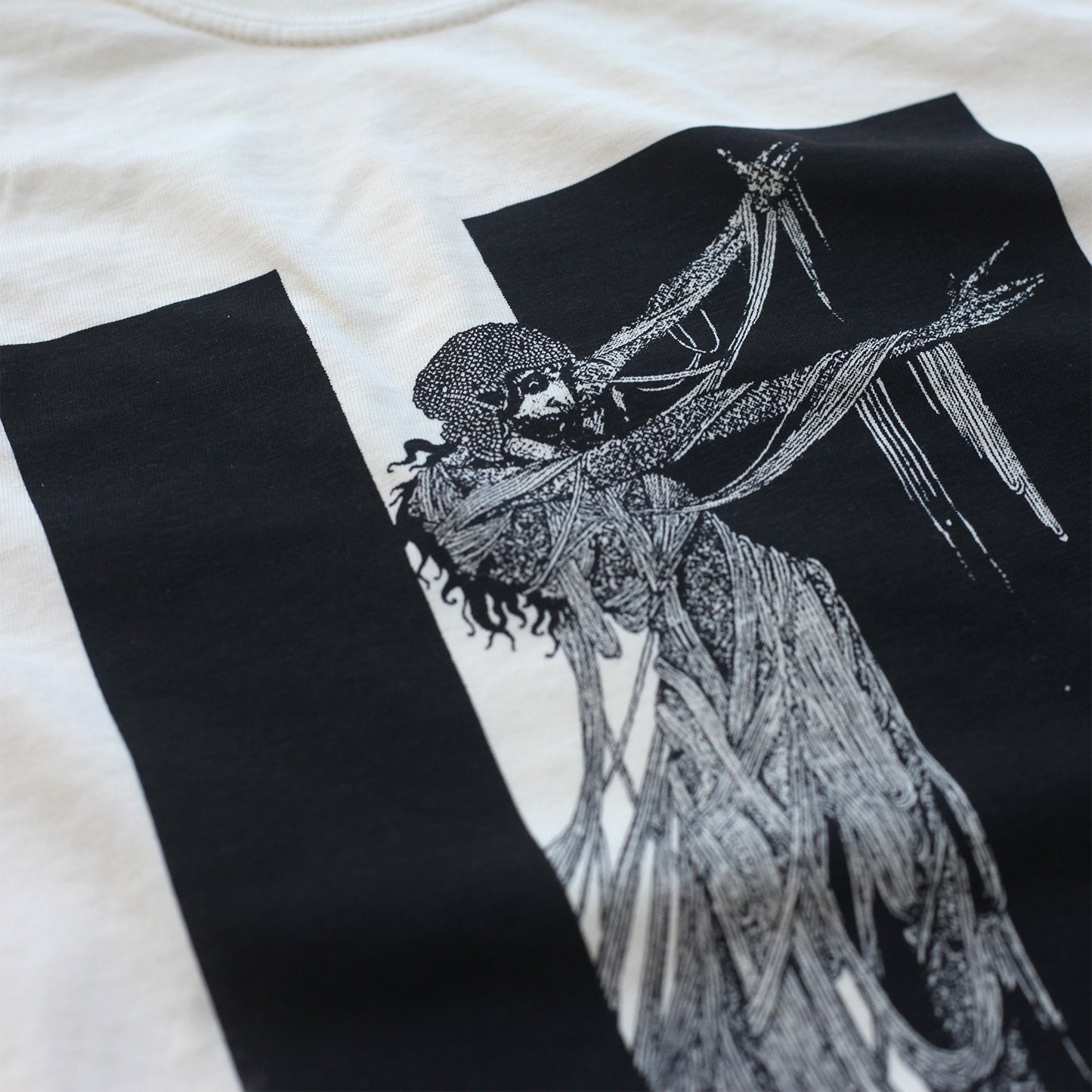 Lady Usher Tee (Ivory)