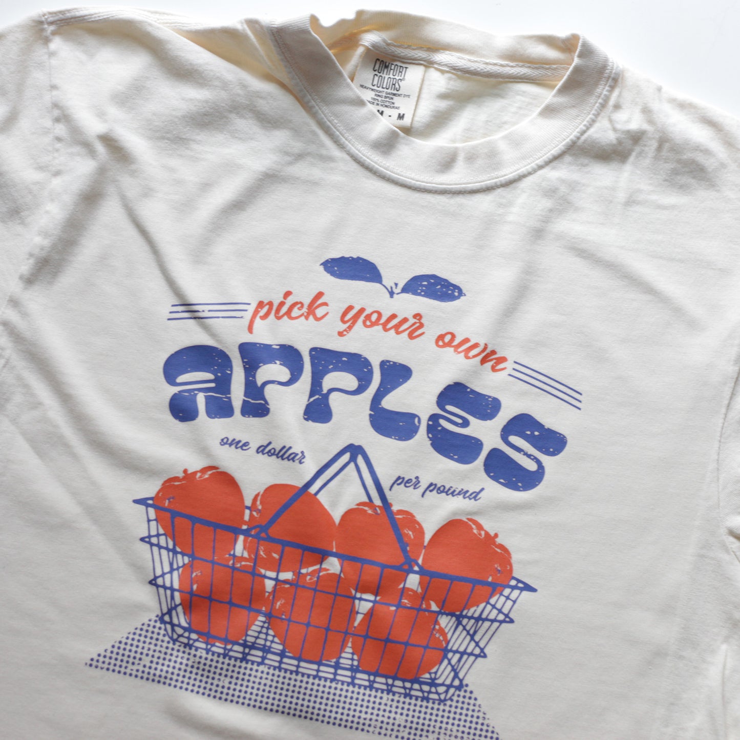 Apples Tee