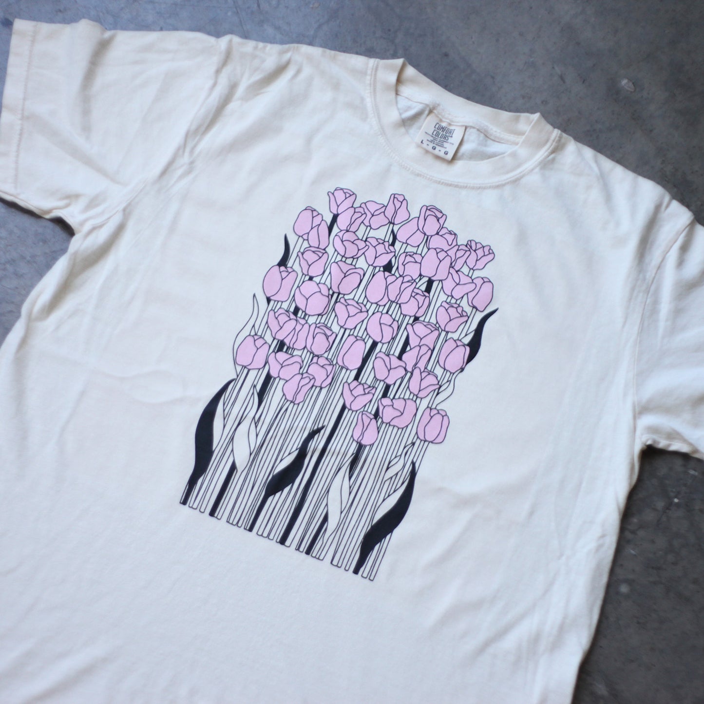 Tulip Tee (Ivory)