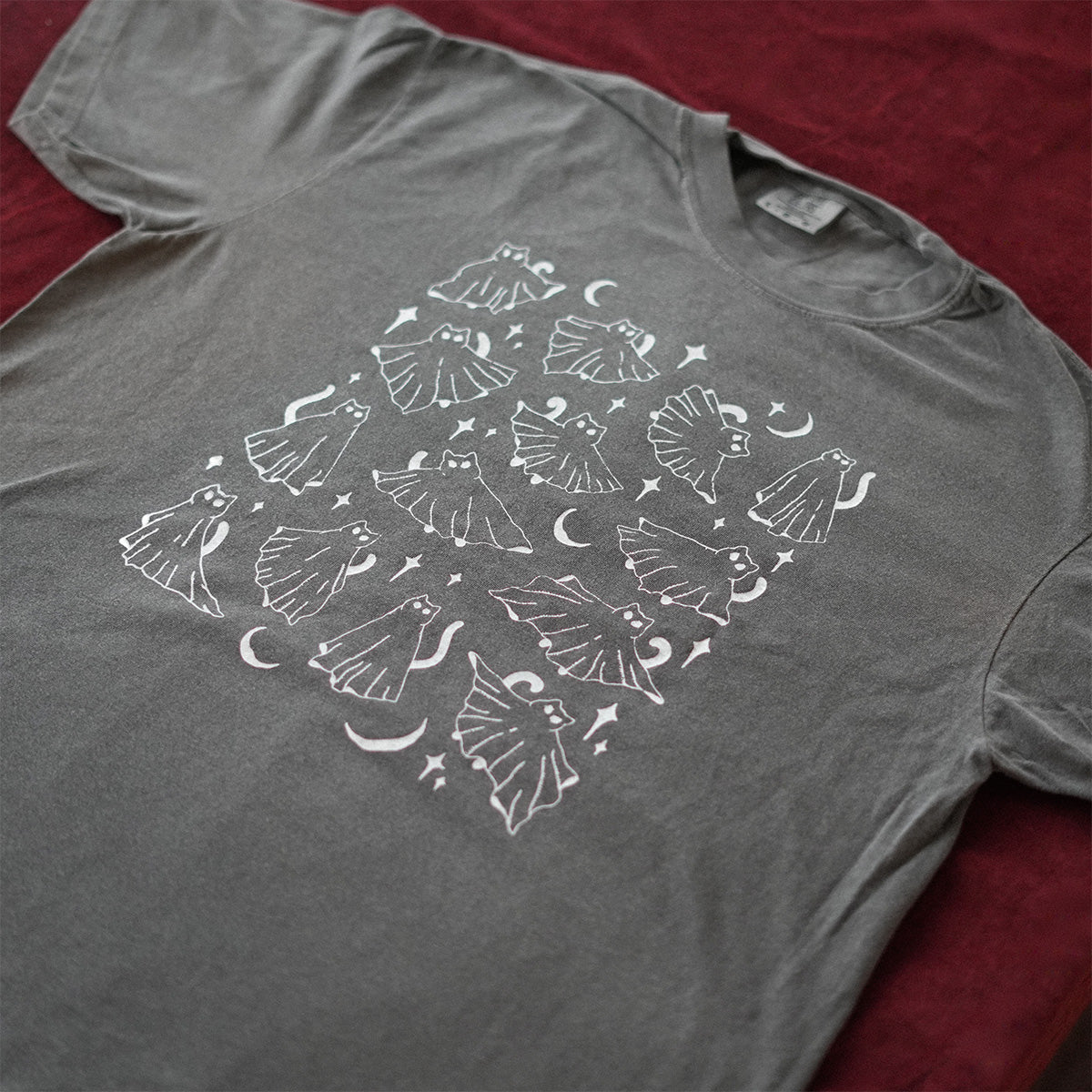 Ghost Cats Tee (Pepper)