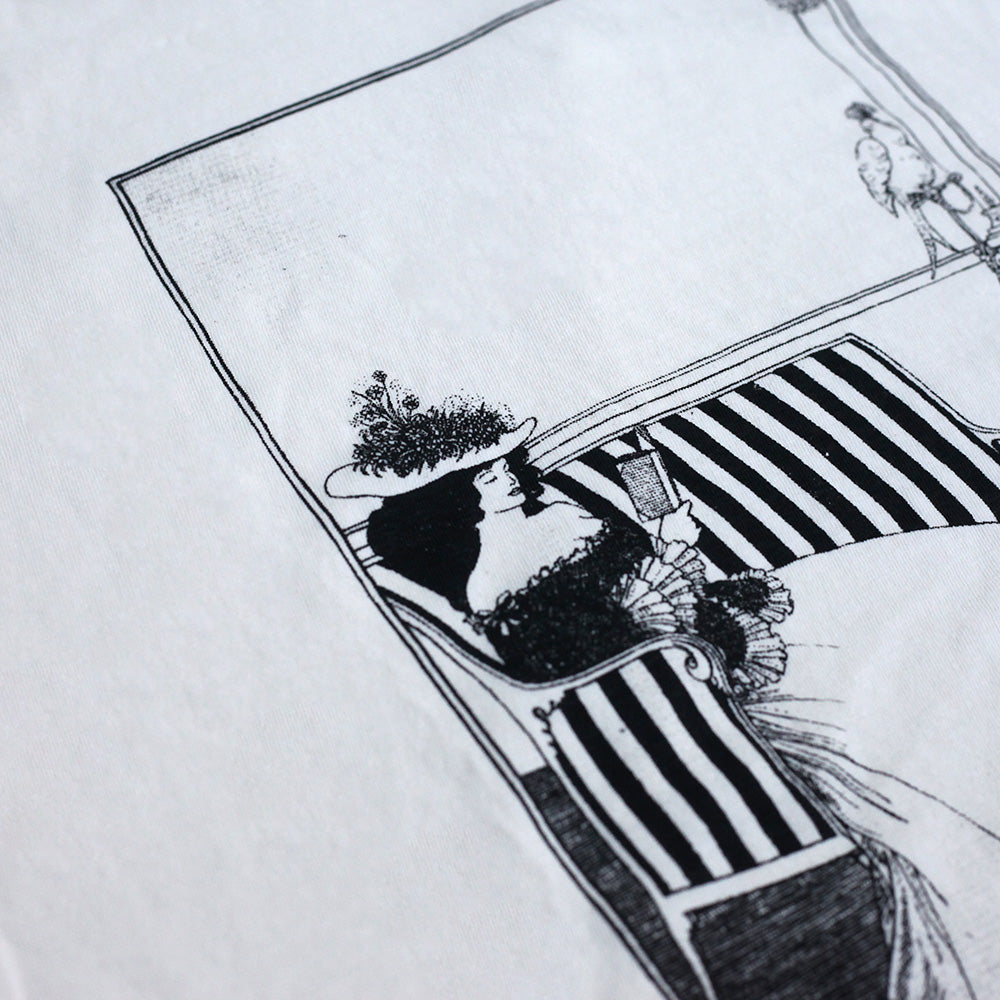 Le Salon Tee Cropped