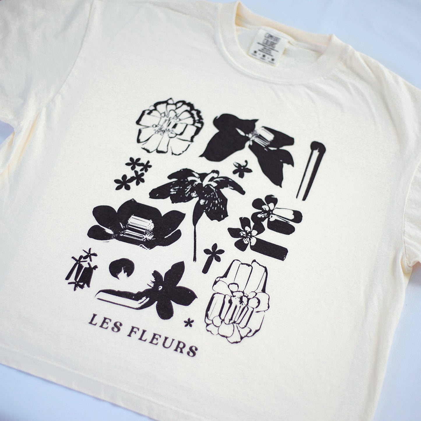 Les Fleurs Tee Cropped (Ivory)