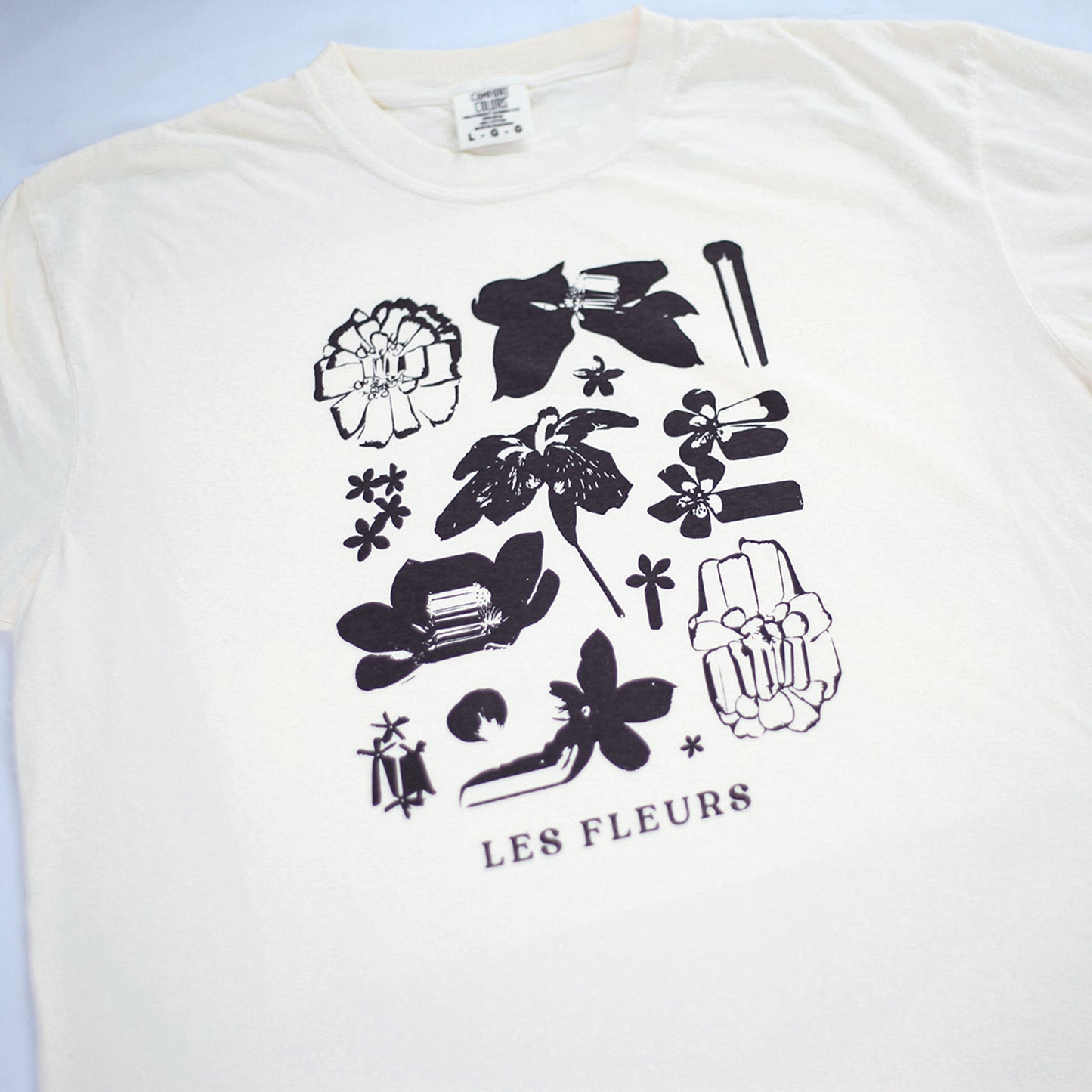 Les Fleurs Tee (Ivory)
