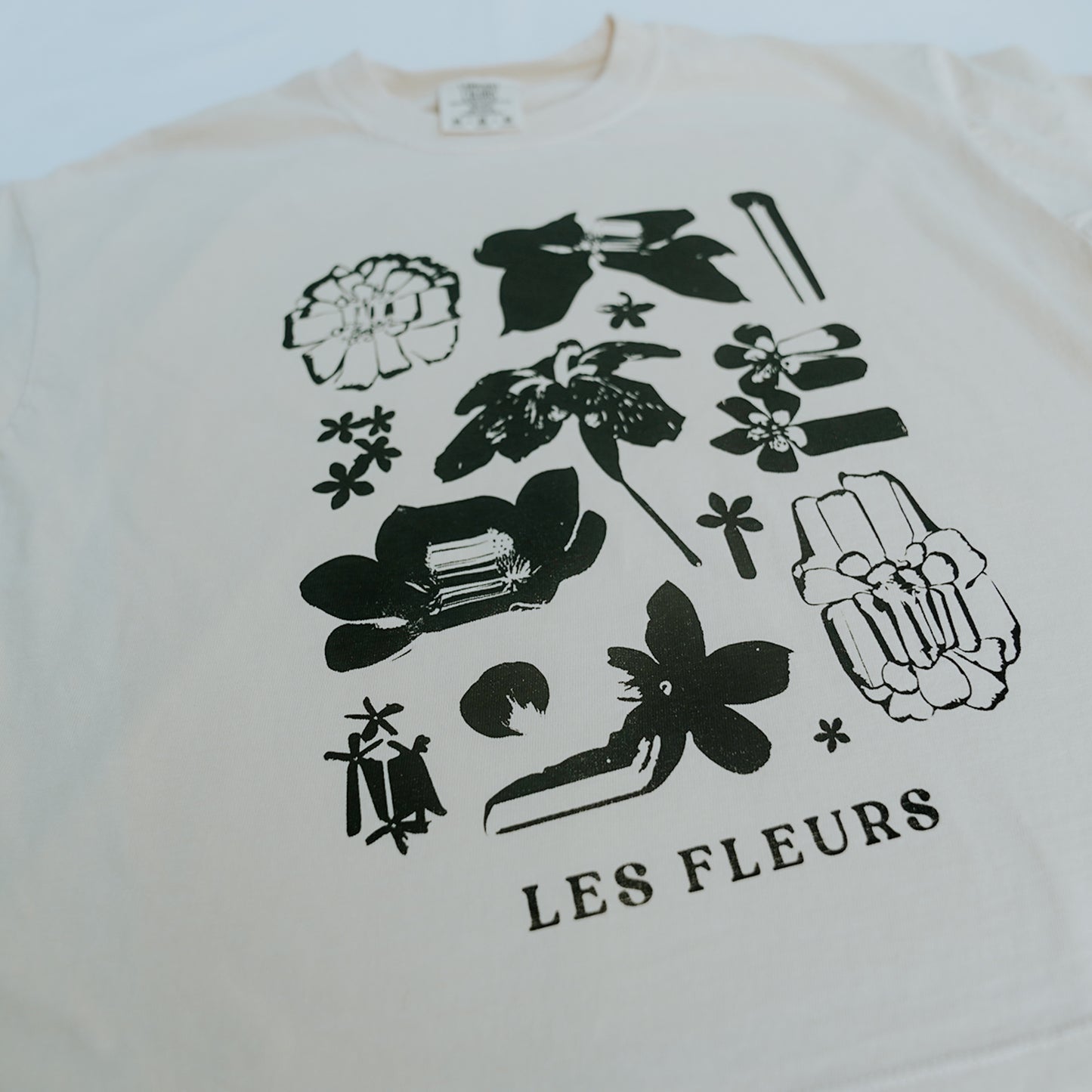 Les Fleurs Tee Cropped (Ivory)