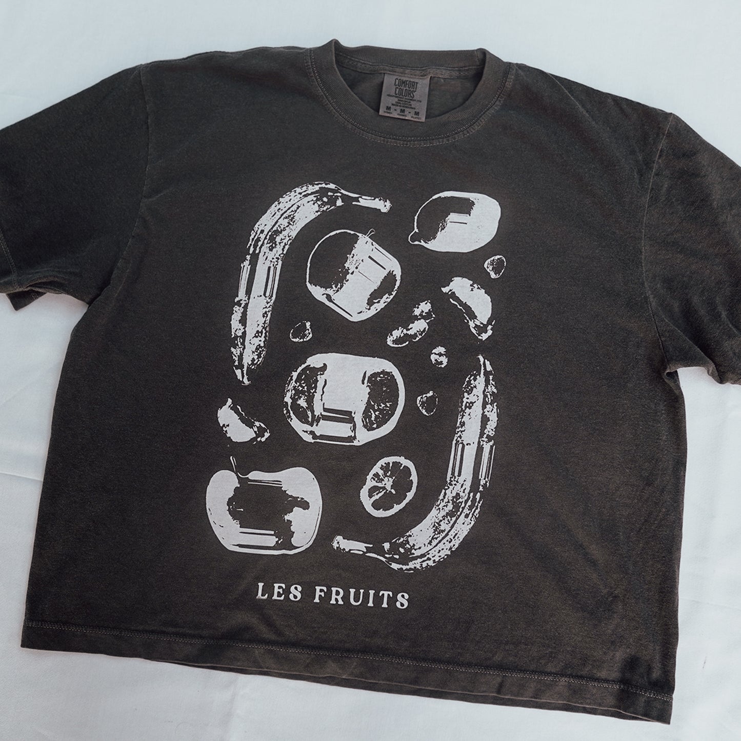 Les Fruits Tee Cropped (Pepper)