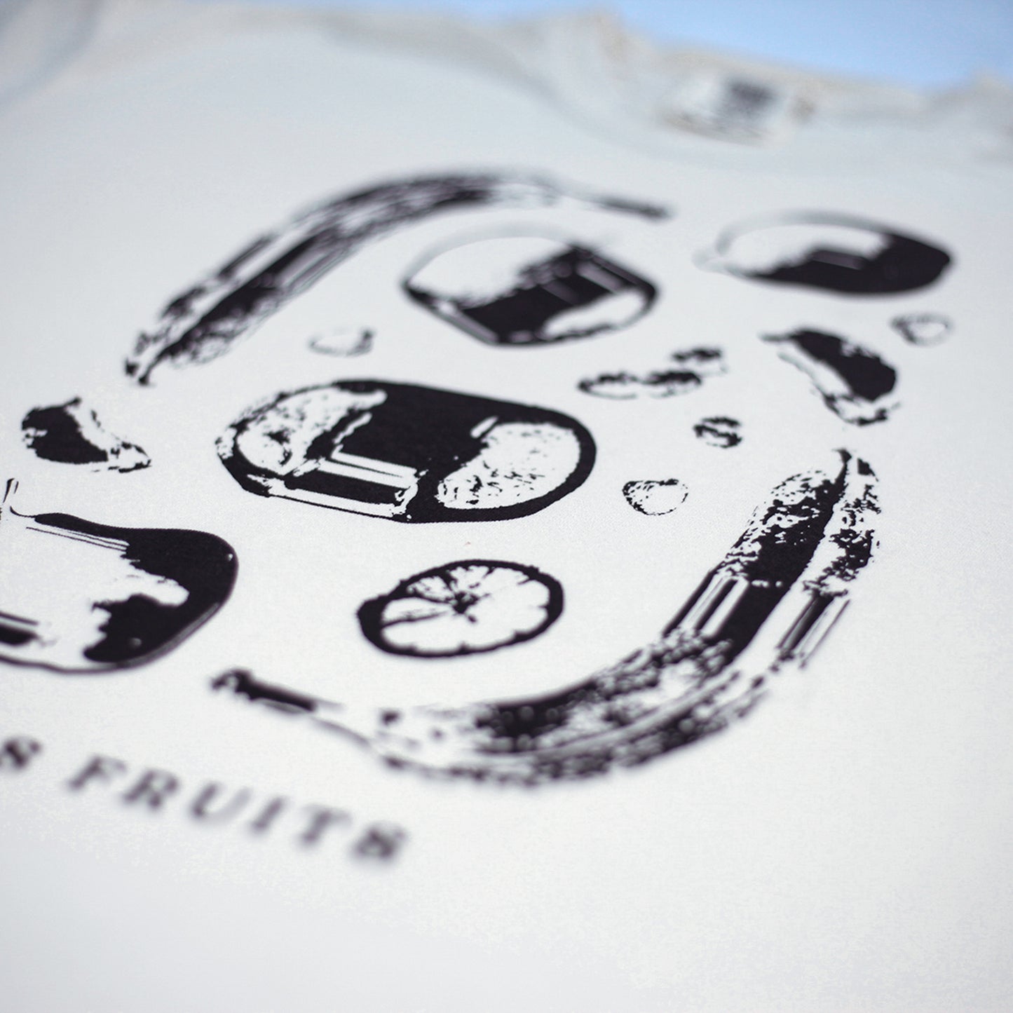 Les Fruits Tee (Ivory)