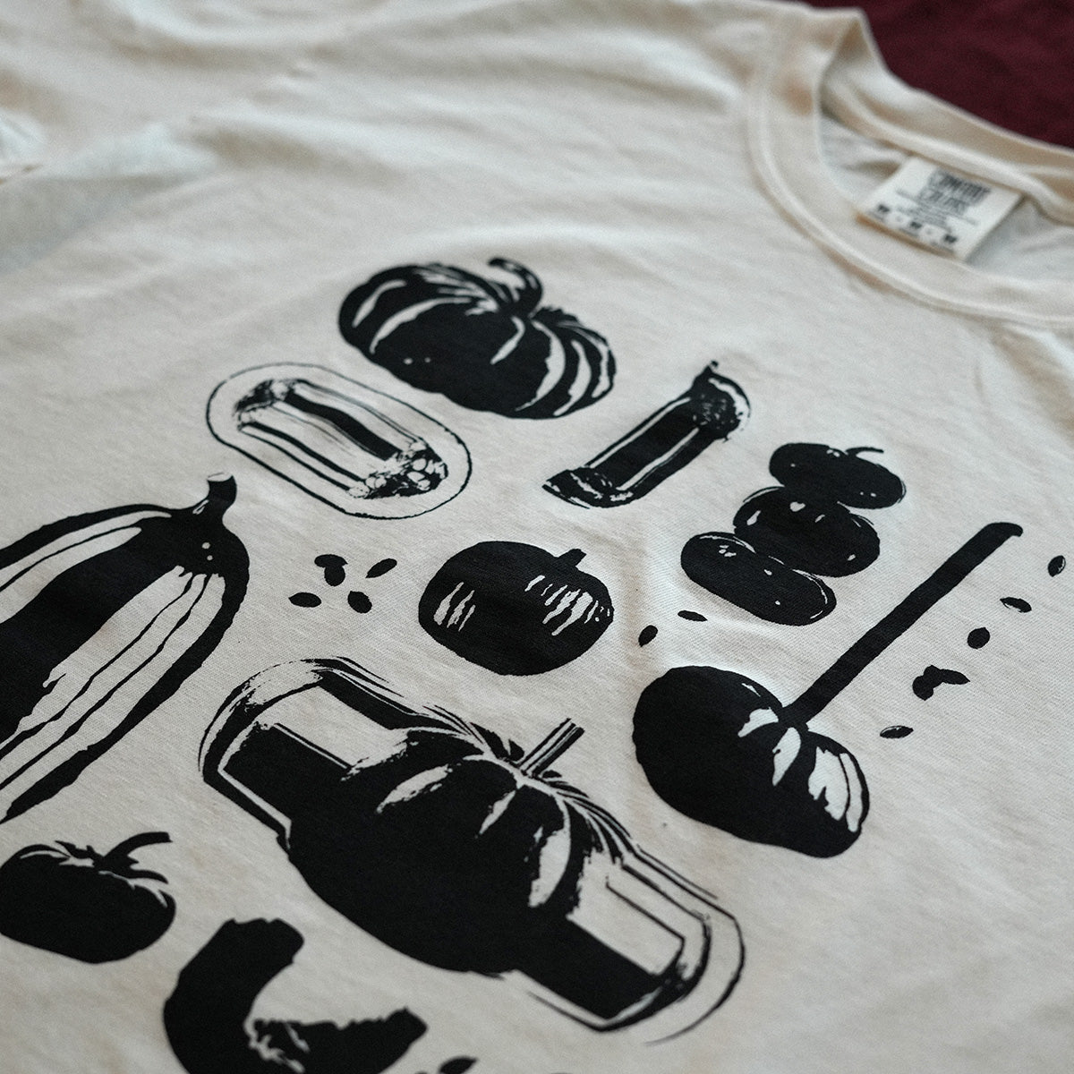 Pumpkin Tee Cropped (Ivory)
