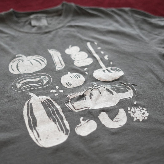 Pumpkin Tee Cropped (Pepper)